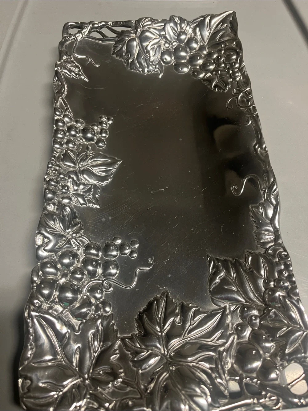 1996 Arthur Court Bread Tray grapes leaves aluminum